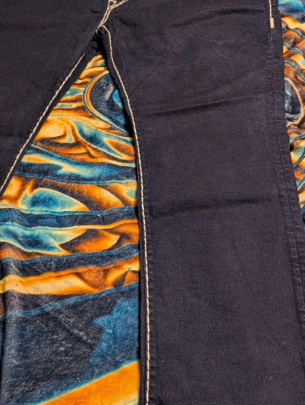 True Religion "Ricky" Dark Blue - Picture 6 of 7
